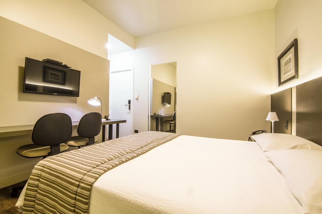 Jr Hotel Marília Exterior foto