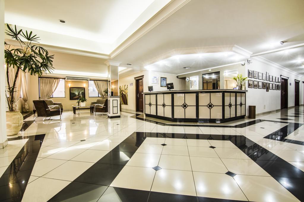 Jr Hotel Marília Exterior foto