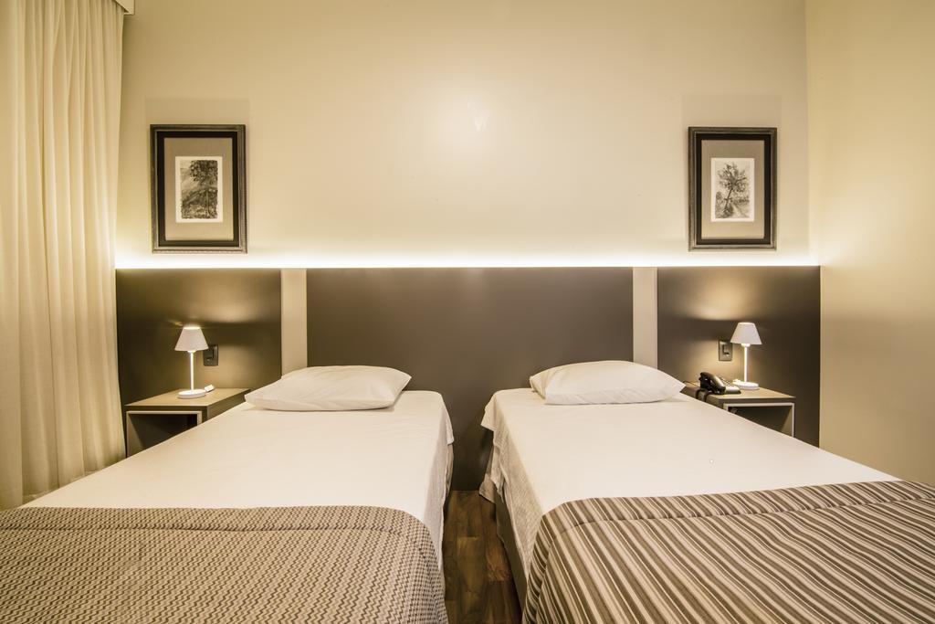 Jr Hotel Marília Exterior foto
